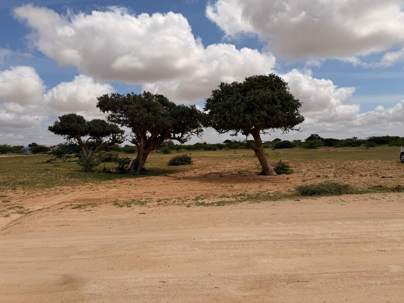 Land in Daarussalaam 3