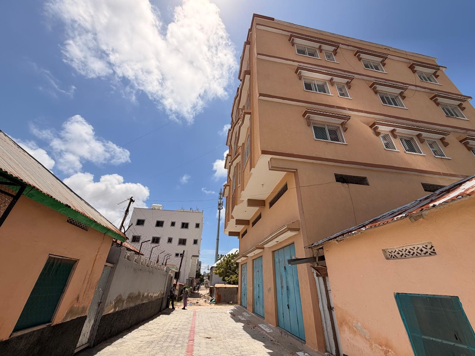 Three-Storey Commercial & Residential Building for Sale โ Nationlink Area 4