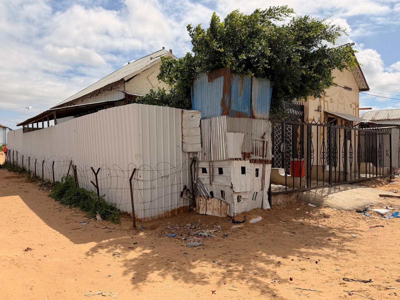 Residential House for Sale – Tabeelaha Sheikh Ibrahim, Garasbaaleey 2